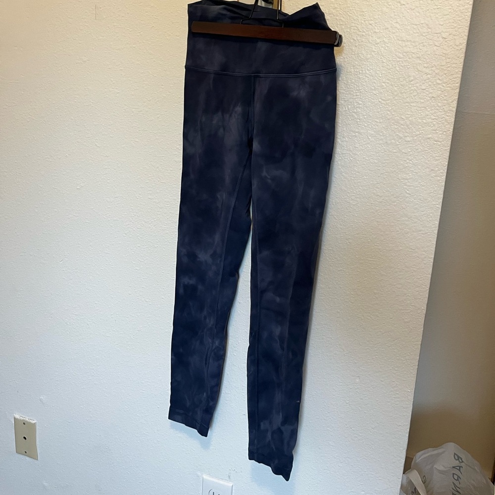 Lululemon Navy Wunder Train Leggings Size 4